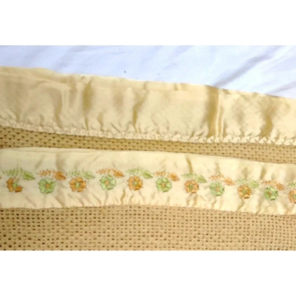 Vtg‎ Thermal Blanket Embroidered Satin Edge Golden Yellow Double 80x85